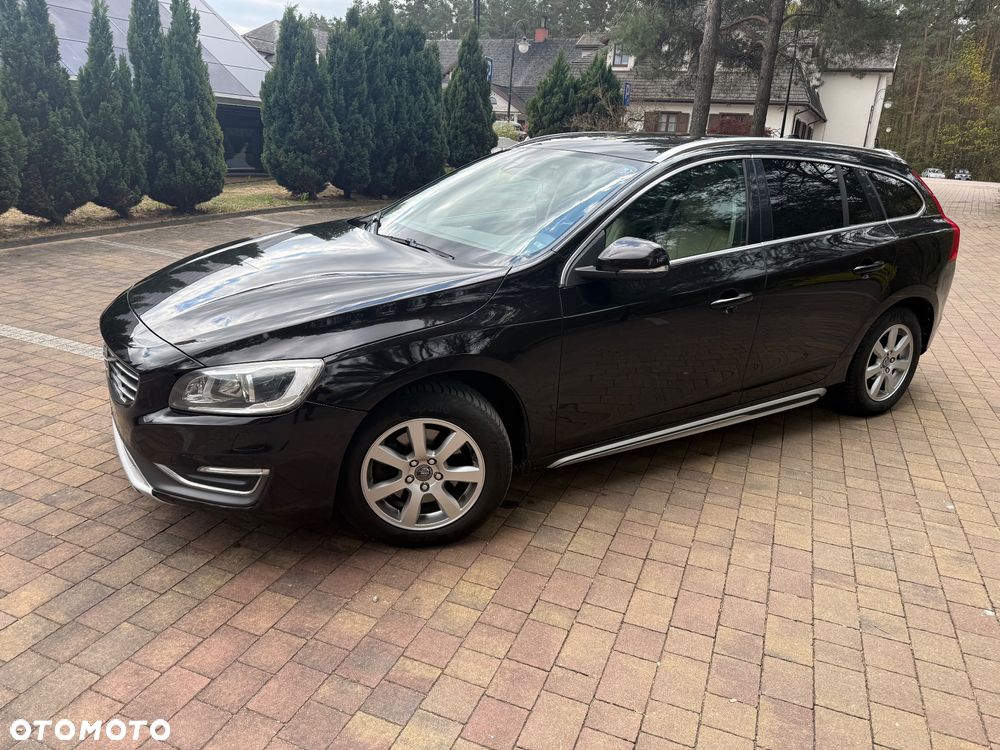 Volvo V60 T3 Edition Pro - 3