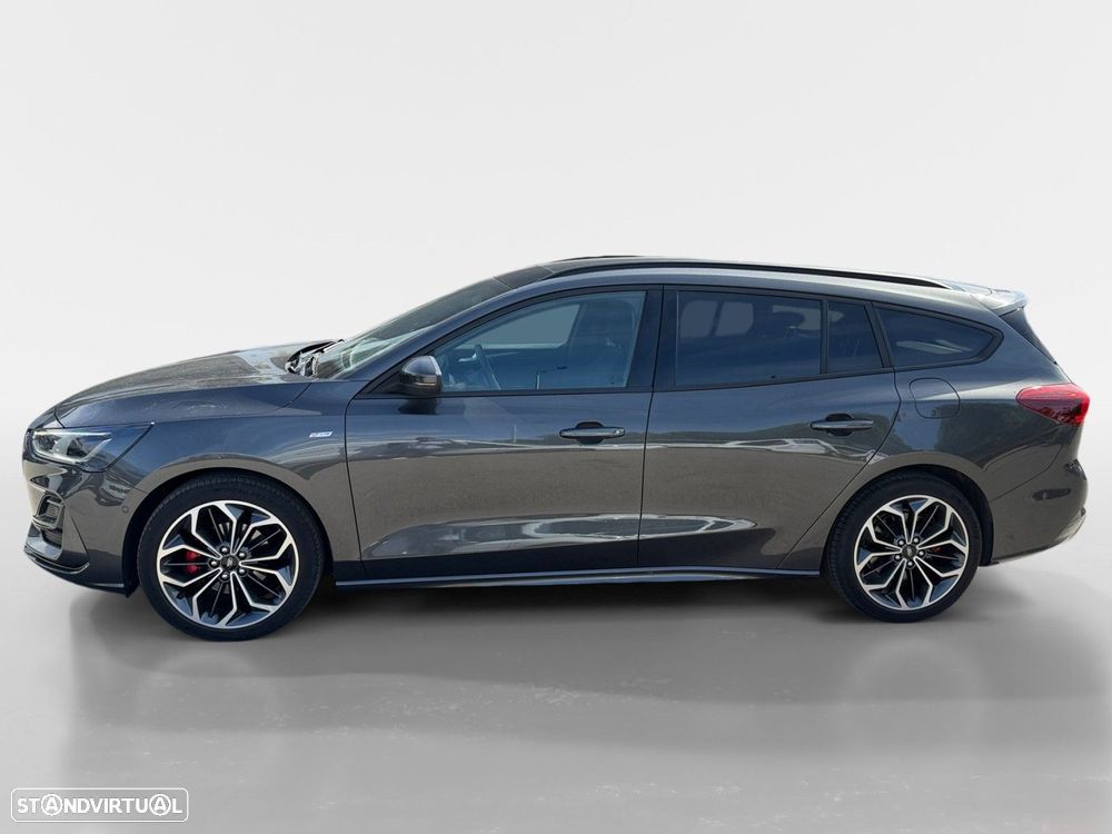 Ford Focus SW 1.0 EcoBoost MHEV ST-Line X - 2