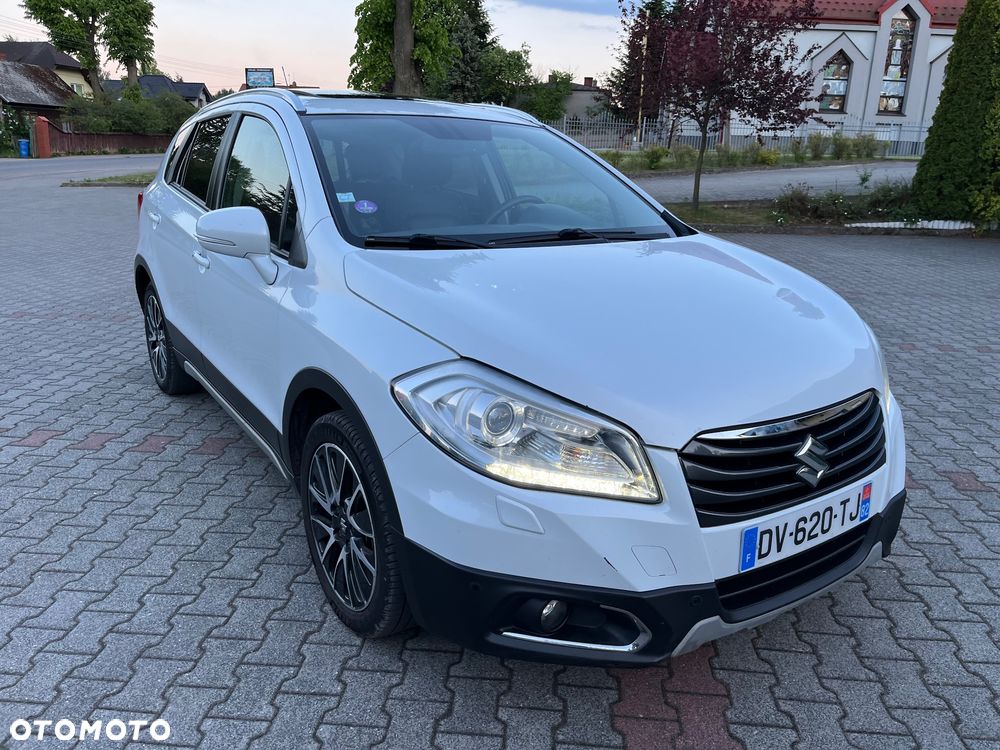 Suzuki SX4 S-Cross 1.6 Premium 4WD CVT - 17