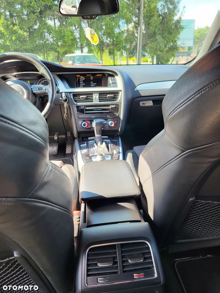 Audi A4 Avant 2.0 TDI DPF quattro S tronic S line Sportpaket - 10