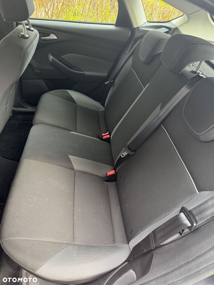 Ford Focus 1.6 TDCi Trend - 12