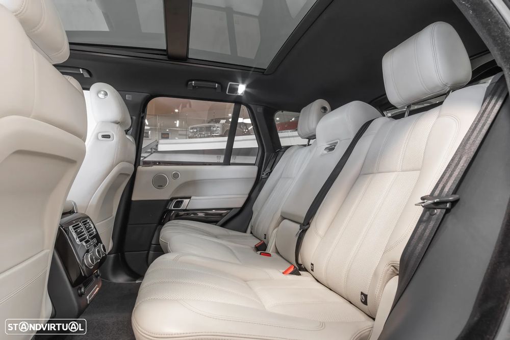 Land Rover Range Rover 4.4 SDV8 Vogue - 13