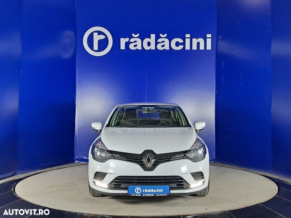 Renault Clio - 20