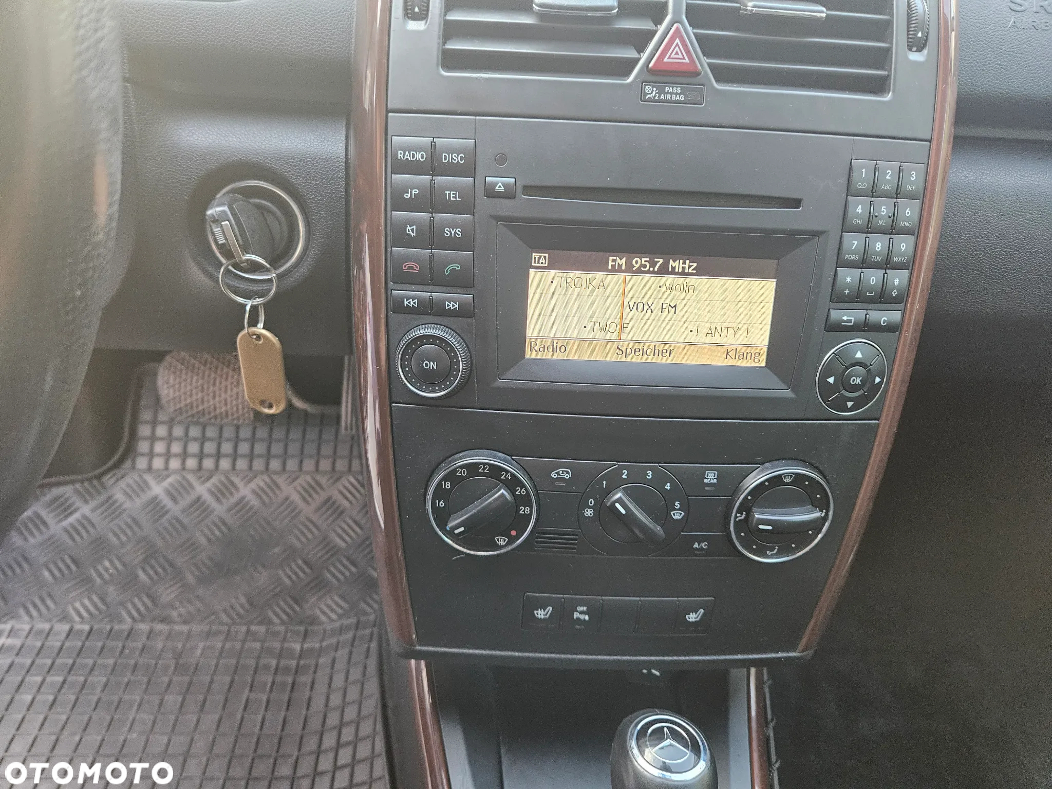 Mercedes-Benz Klasa A 180 CDI Autotronic Elegance DPF - 24
