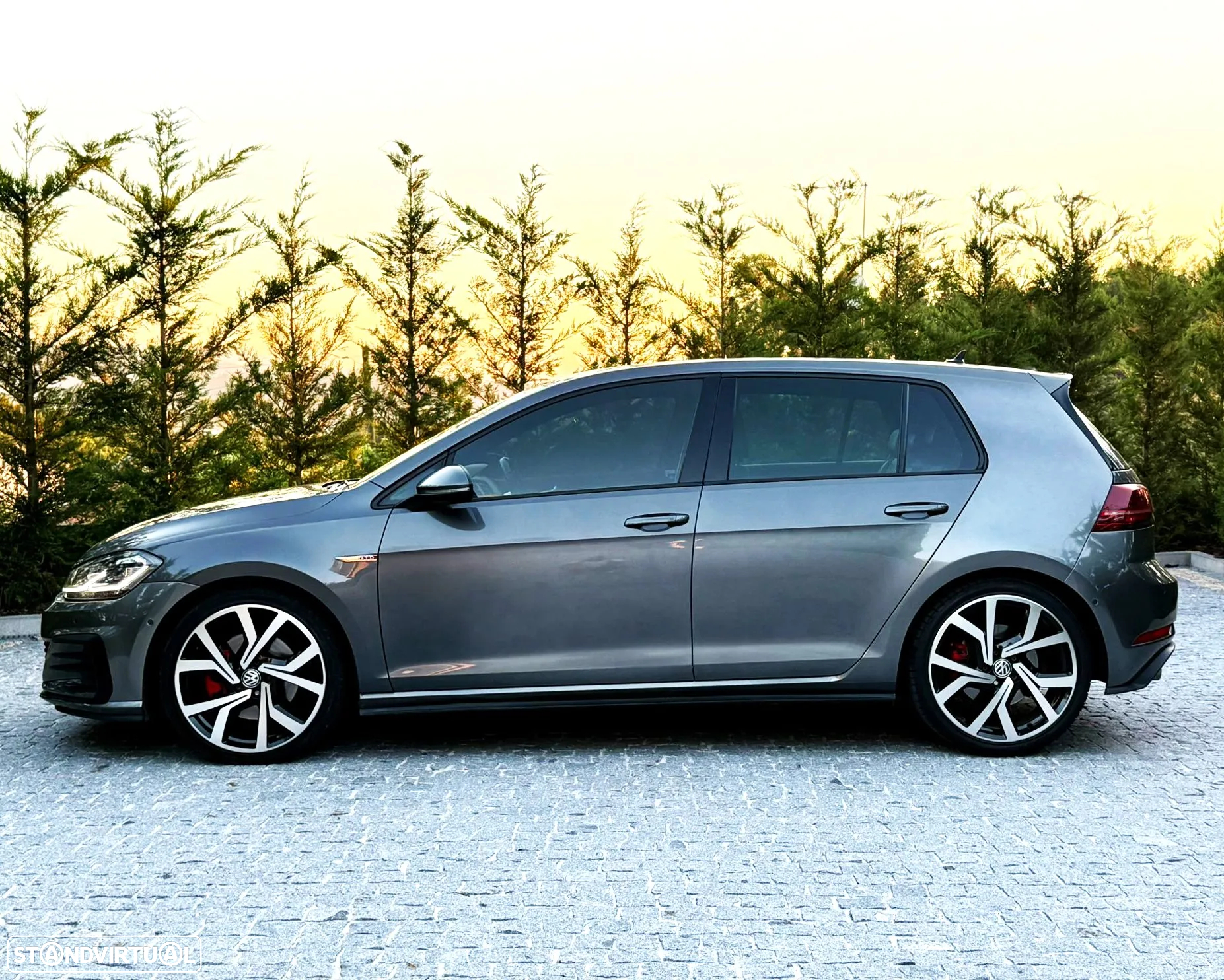 VW Golf 2.0 TDI GTD DSG - 3