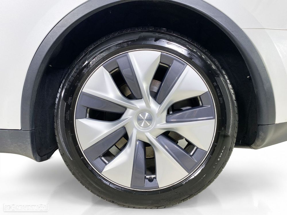 Tesla Model Y Long Range Tração Integral - 20