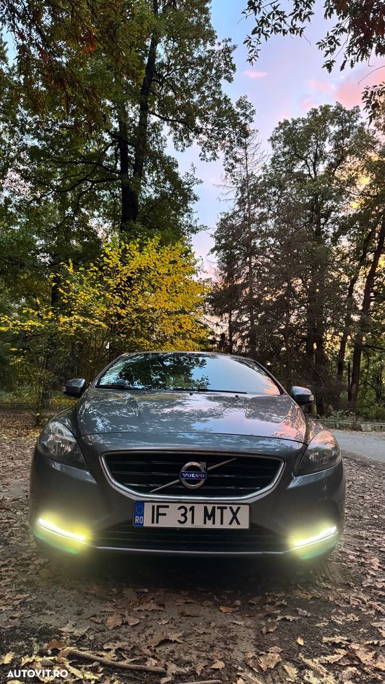 Volvo V40 D4 Kinetic - 2