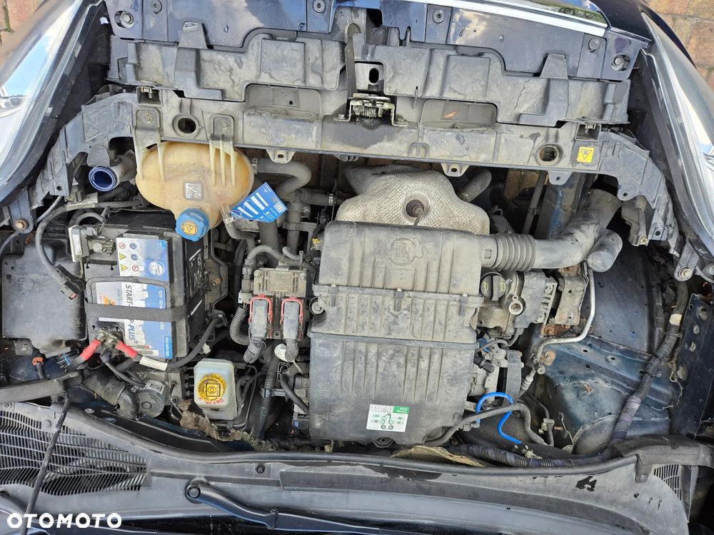 Fiat Punto Evo 1.4 8V Active Dualogic - 20
