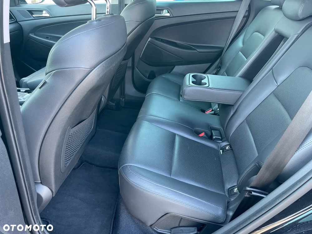 Hyundai Tucson blue 1.7 CRDi 2WD DCT Premium - 9