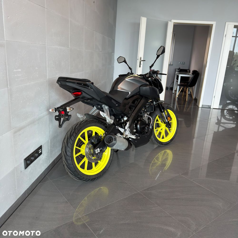 Yamaha MT - 3