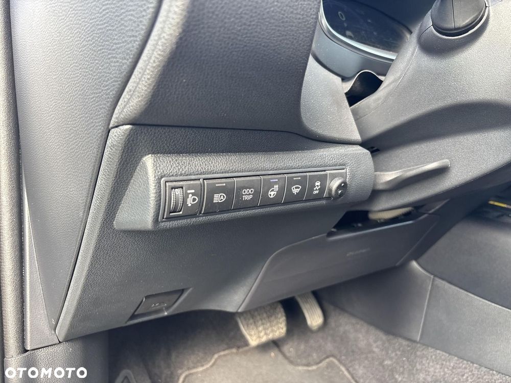 Toyota Corolla 1.8 Hybrid Comfort - 20