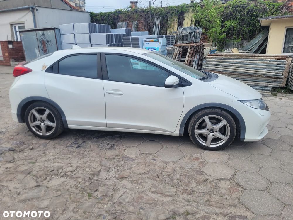 Honda Civic 1.6 i-DTEC Style Edition - 12