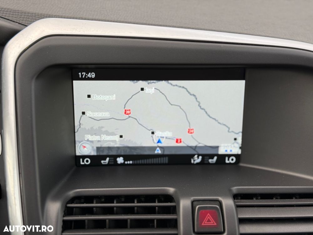 Volvo XC 60 D4 Geartronic Kinetic - 24