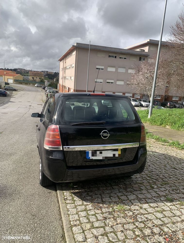 Opel Zafira 1.9 CDTI Cosmo - 3