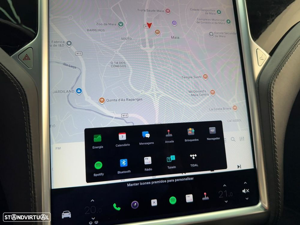 Tesla Model X 100D - 21