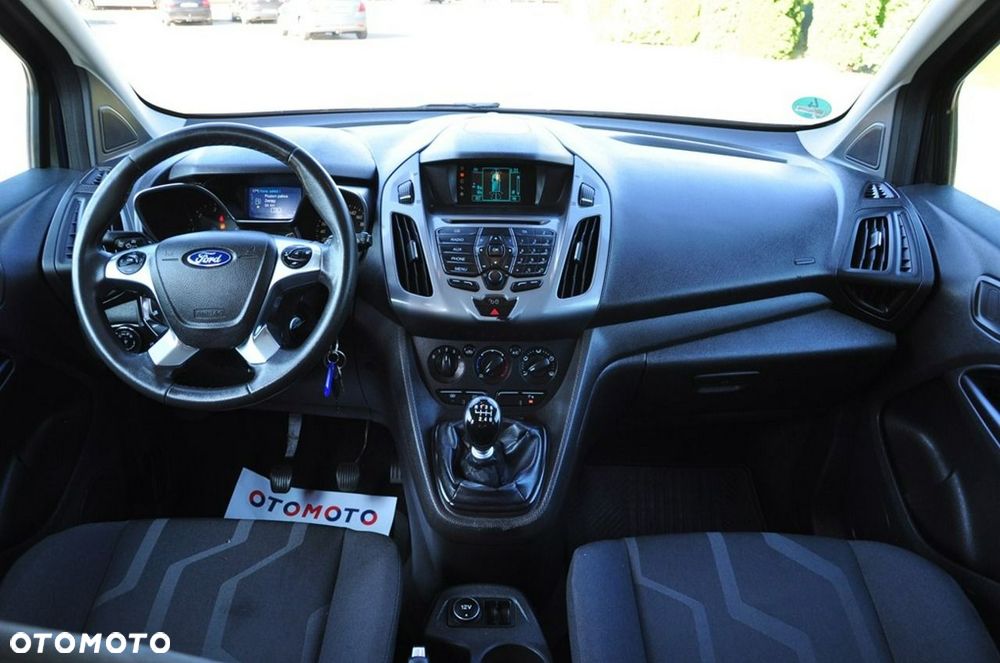 Ford Transit Connect - 32