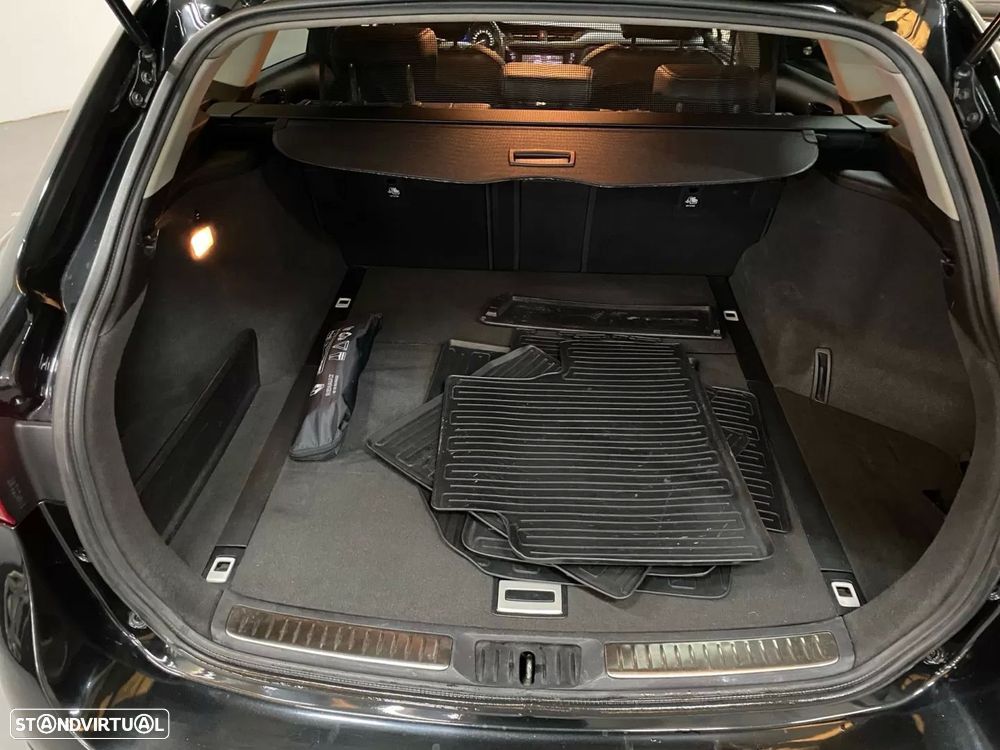 Toyota Avensis Touring Sports 2.0 D-4D Luxury+GPS - 20