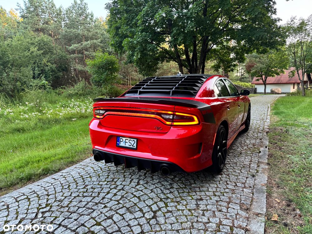 Dodge Charger - 7