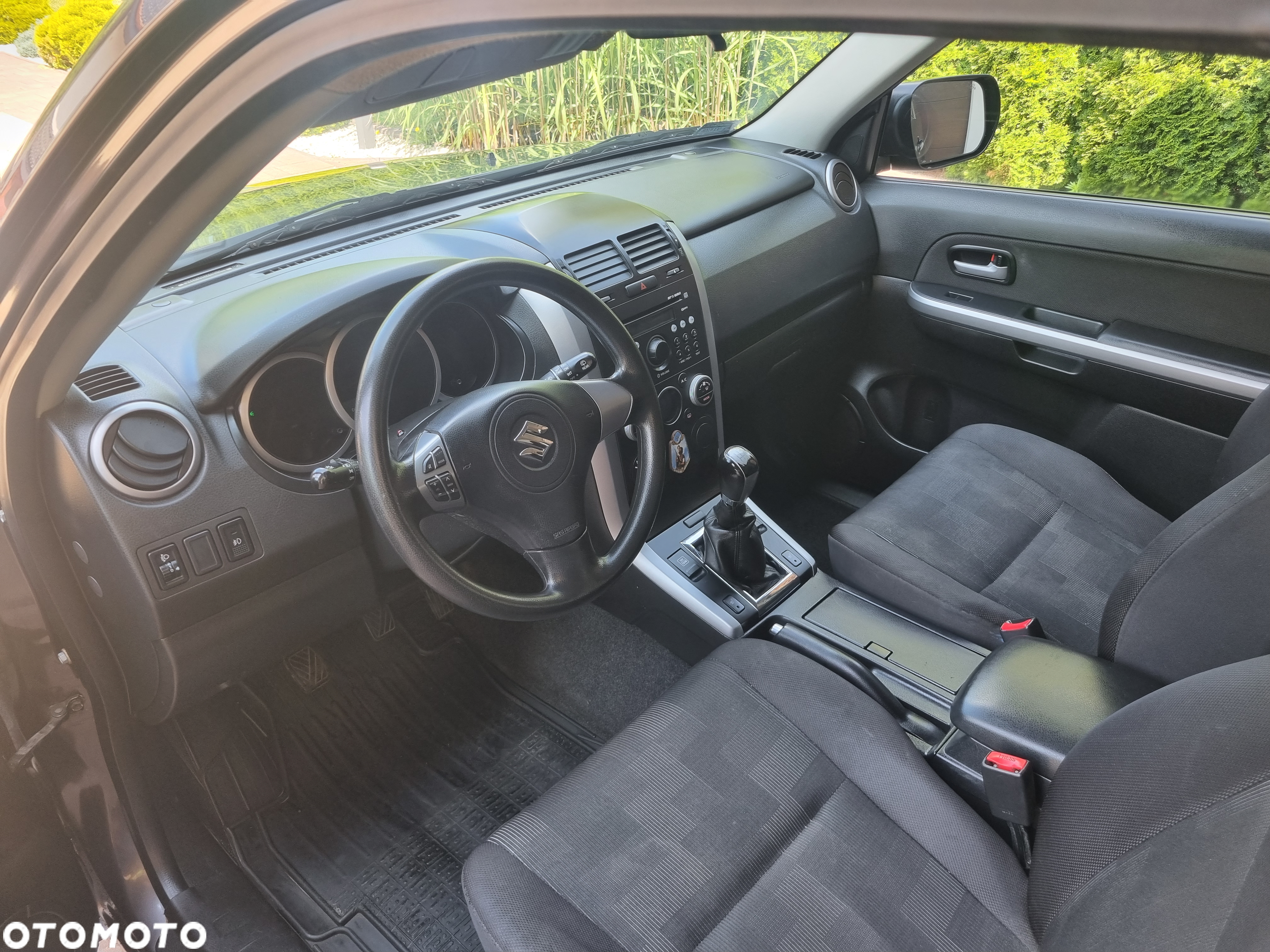 Suzuki Grand Vitara 1.9 DDiS - 9