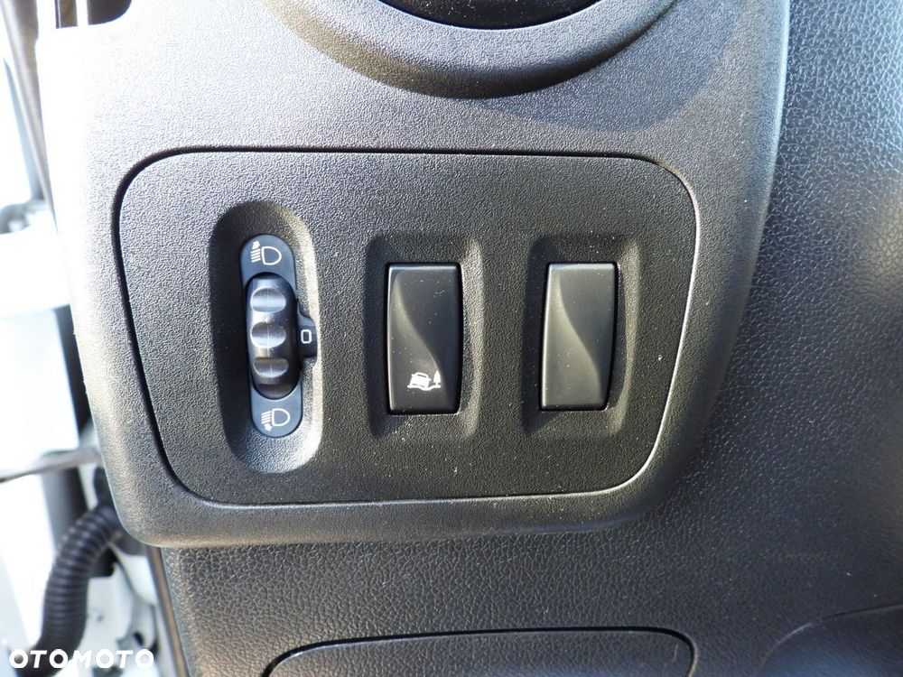 Renault MASTER FURGON BRYGADÓWKA 7 MIEJSC TEMPOMAT KLIMATYZACJA  110KM - 23