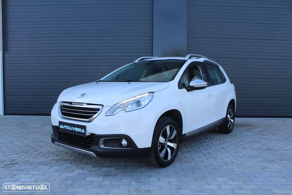 Peugeot 2008 1.2 PureTech Allure - 1