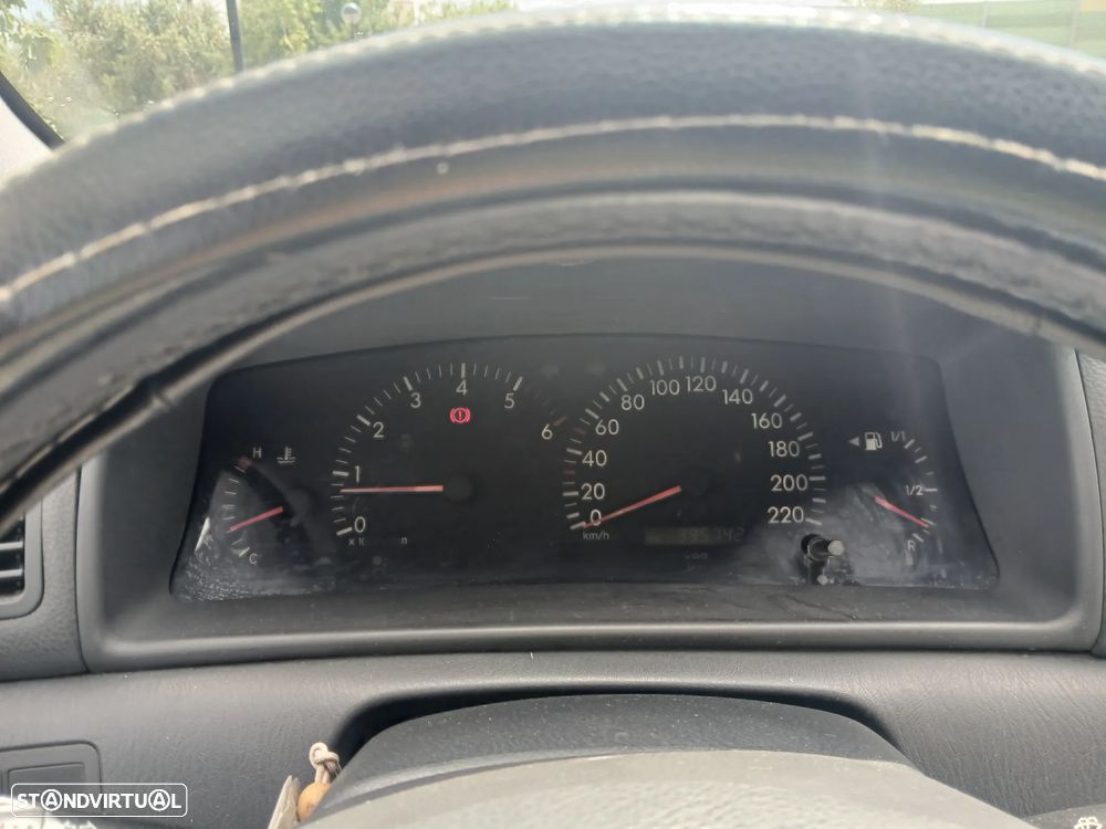 Toyota Corolla 2.0 D-4D Terra AC - 8