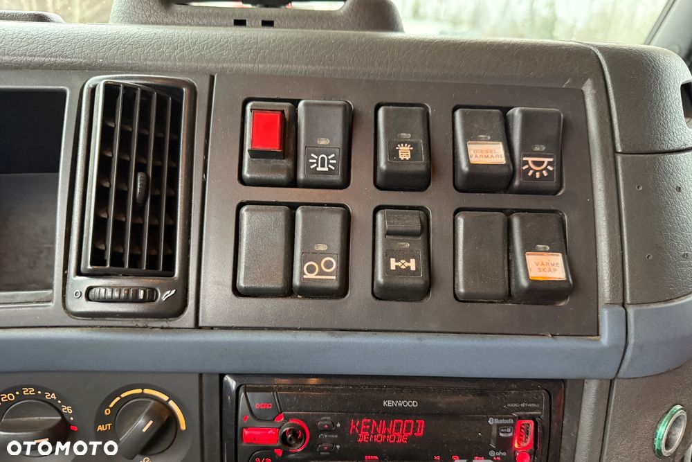 Volvo FM380 6x2 - 37