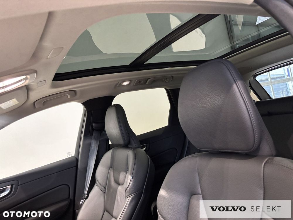 Volvo XC 60 - 21