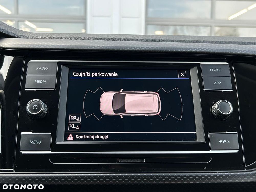 Volkswagen T-Cross 1.0 TSI Life DSG - 27