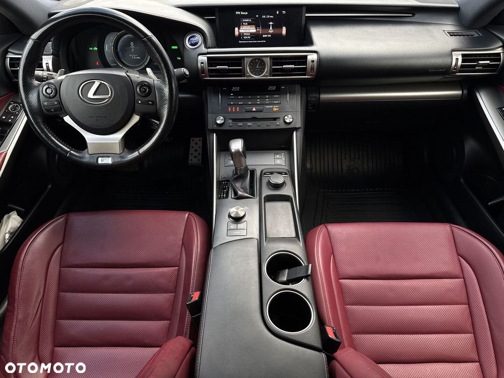 Lexus IS - 17