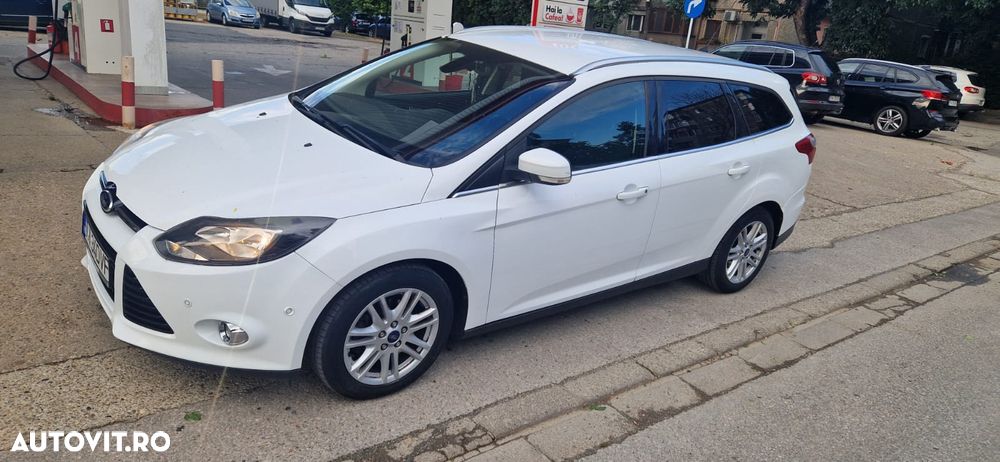 Ford Focus 1.6 TDCI DPF Titanium - 4