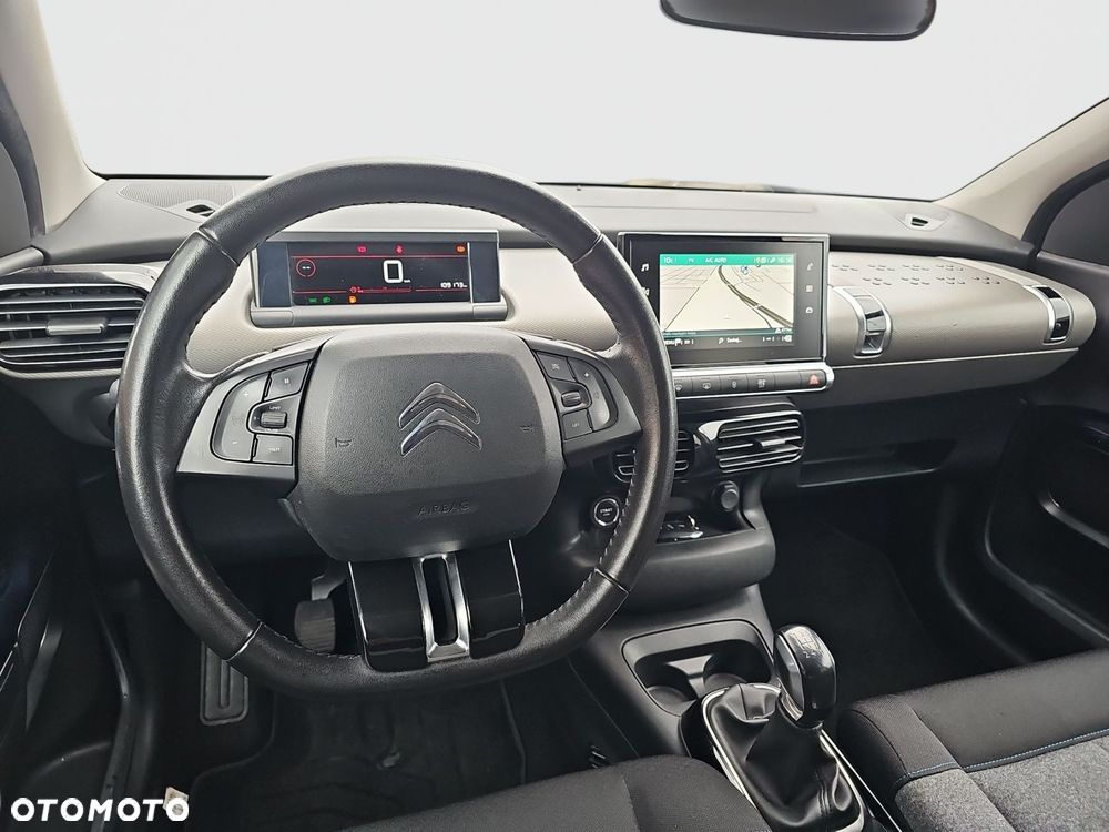 Citroën C4 Cactus - 13