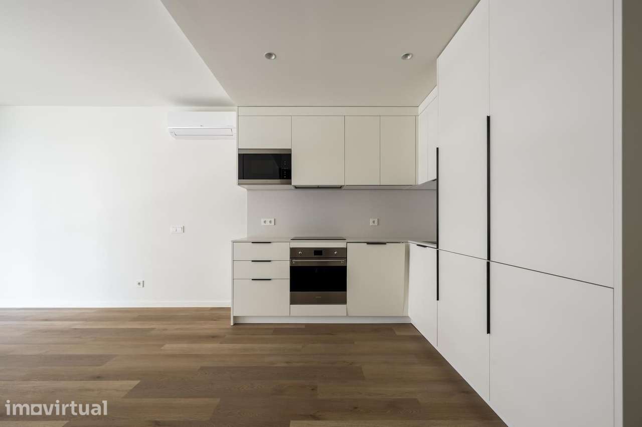 Apartamento T2 com estacionamento, Miraflores, Oeiras - Grande imagem: 4/36