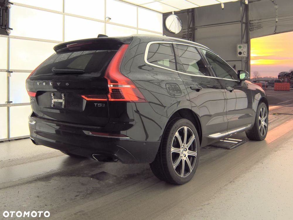 Volvo XC 60 T5 AWD Inscription - 2