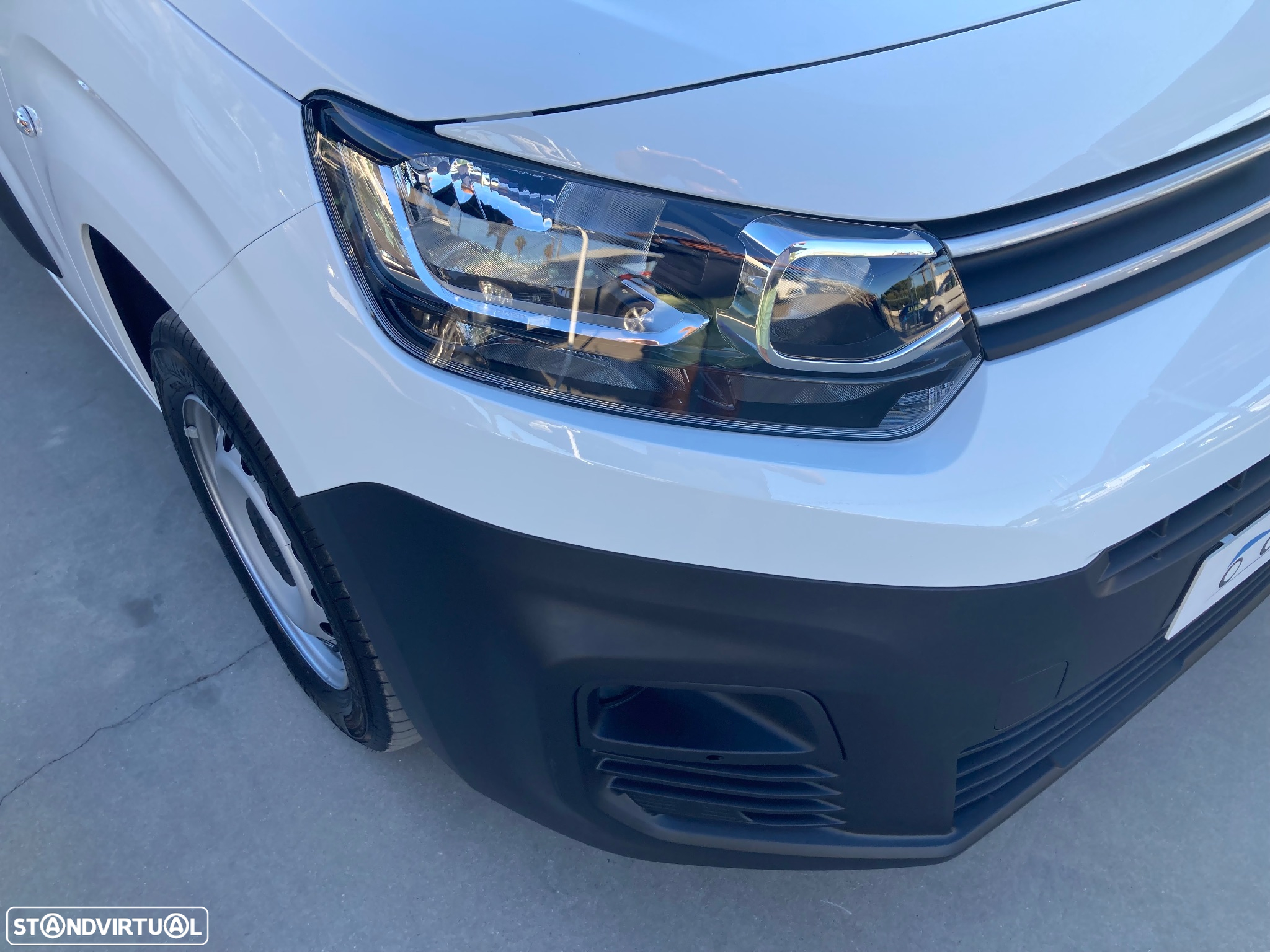 Citroën Berlingo longa L2H1 1.5 BlueHdi 102 Cv Van 3 Lug - 15