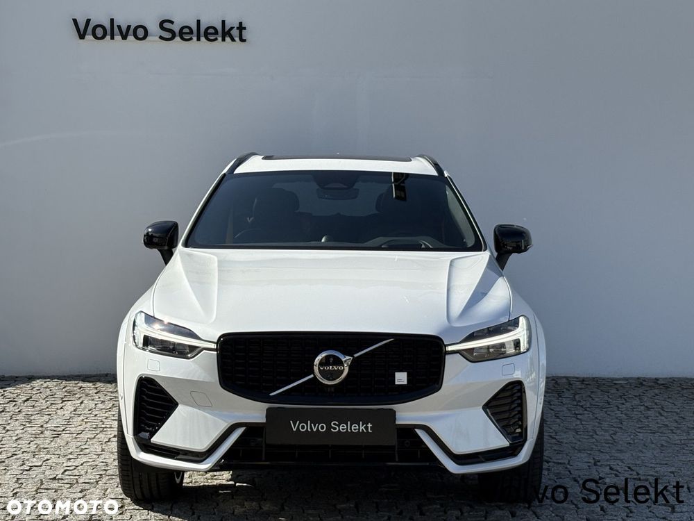 Volvo XC 60 - 4