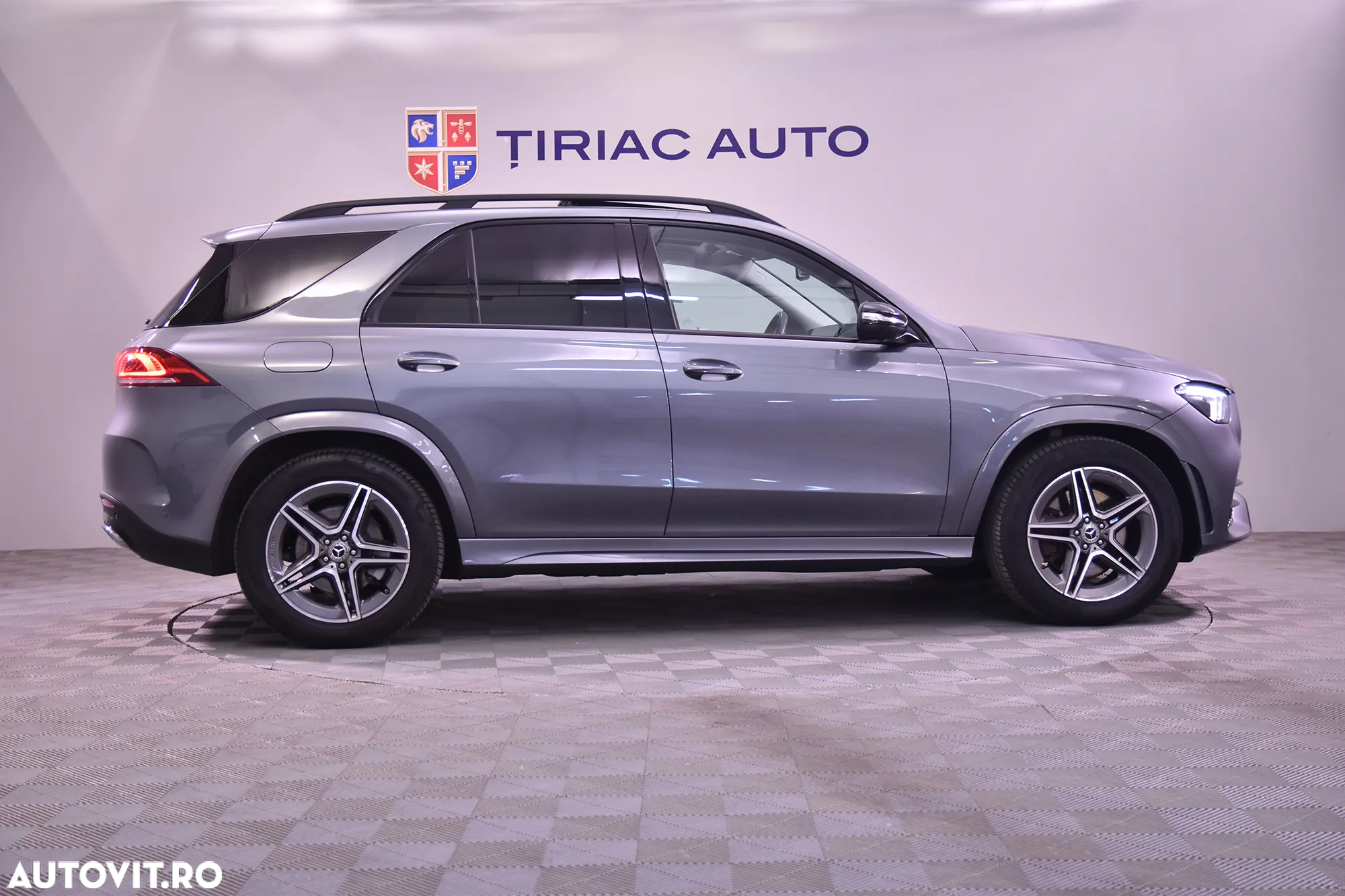 Mercedes-Benz GLE 350 de 4Matic 9G-TRONIC AMG Line - 6
