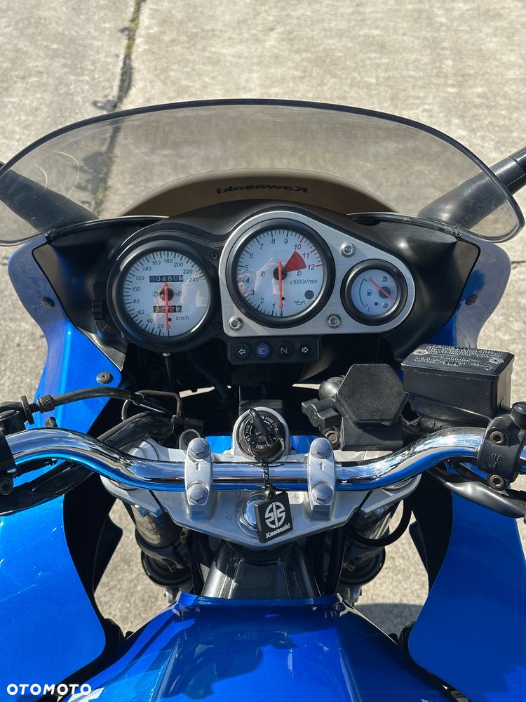 Kawasaki ZR - 7