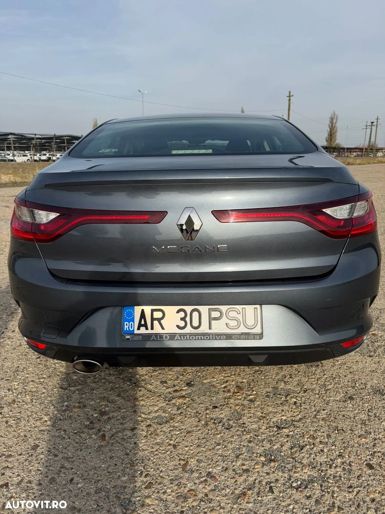 Renault Megane - 8