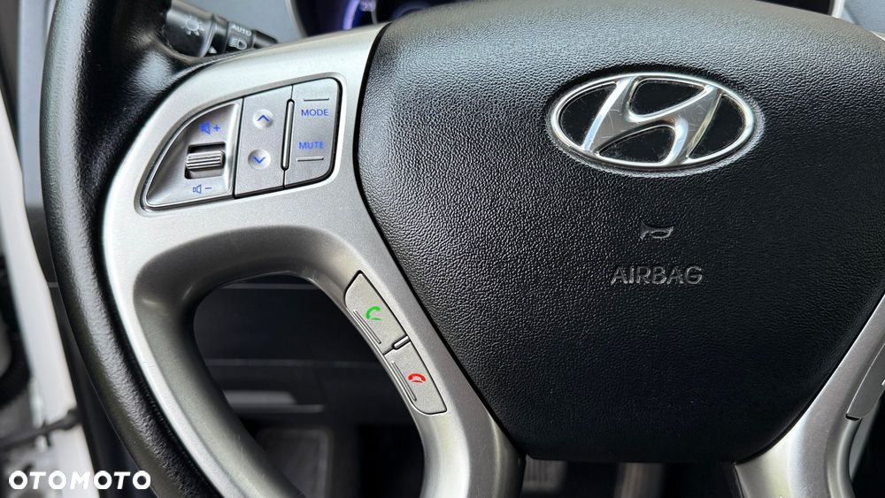 Hyundai ix35 2.0 2WD Automatik Style - 29