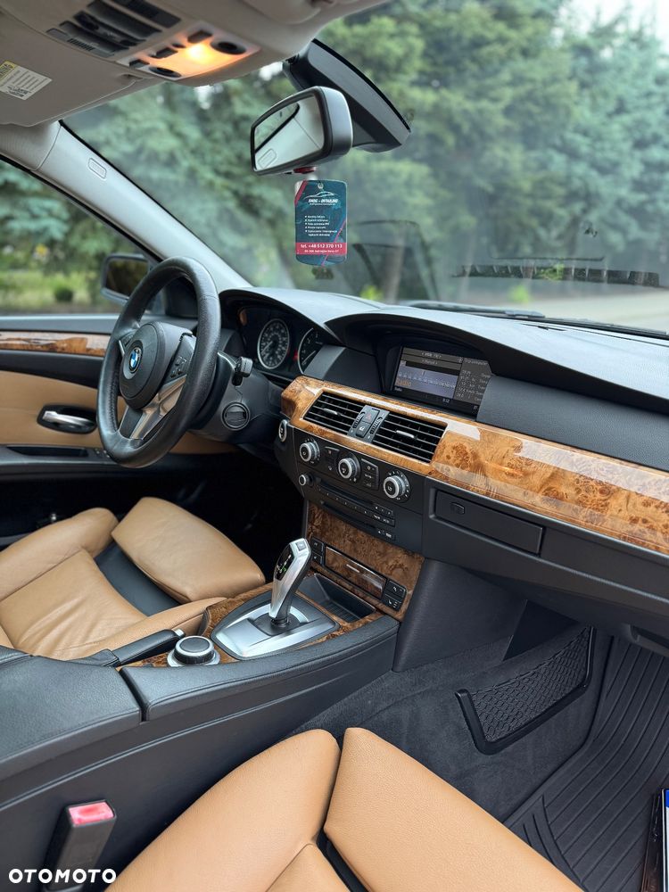 BMW Seria 5 - 26