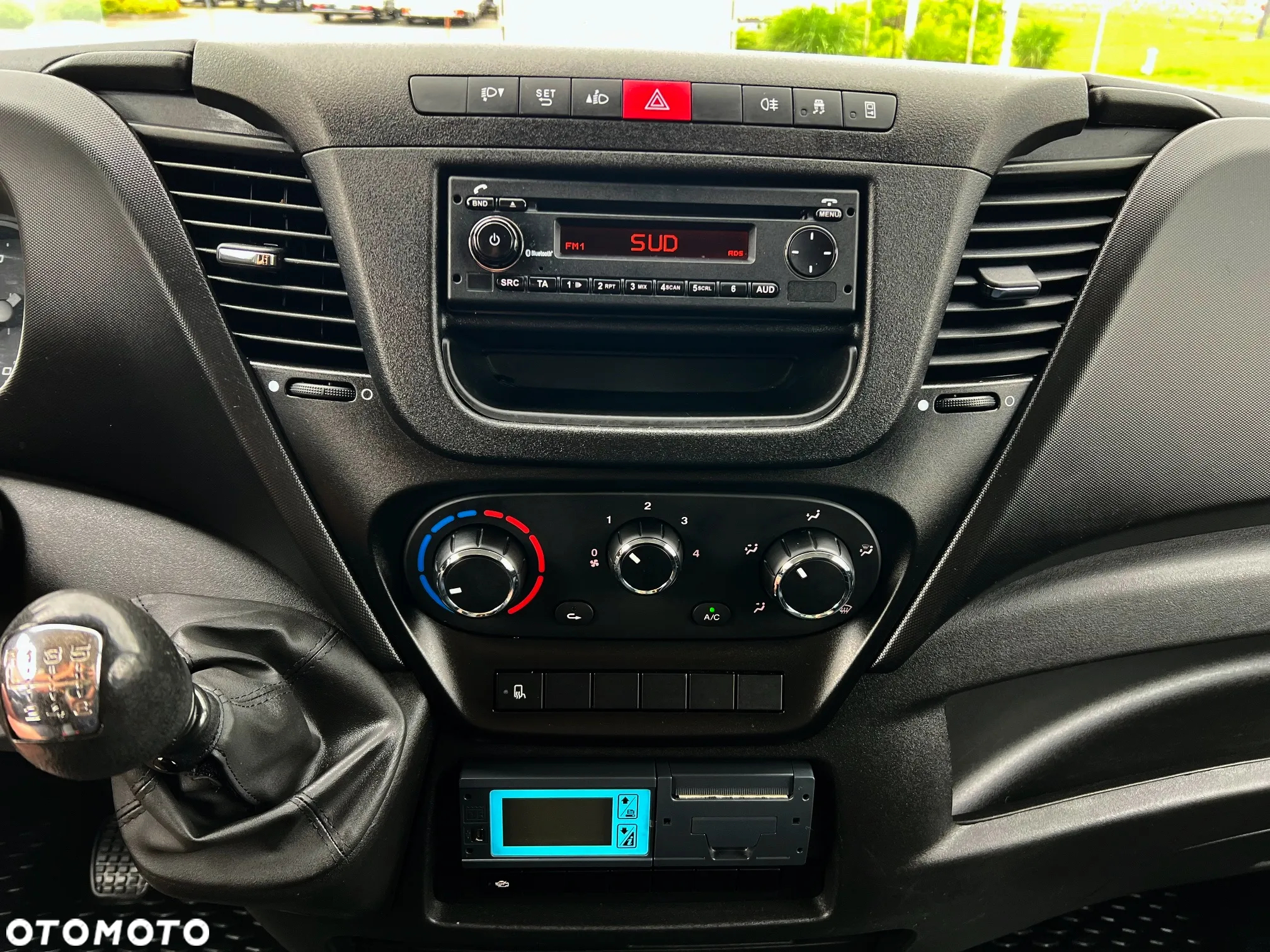 Iveco Daily 50C15 Kontener Mroźnia/Chłodnia 3x Drzwi ThermoKing V 300 Max + 230V - 17