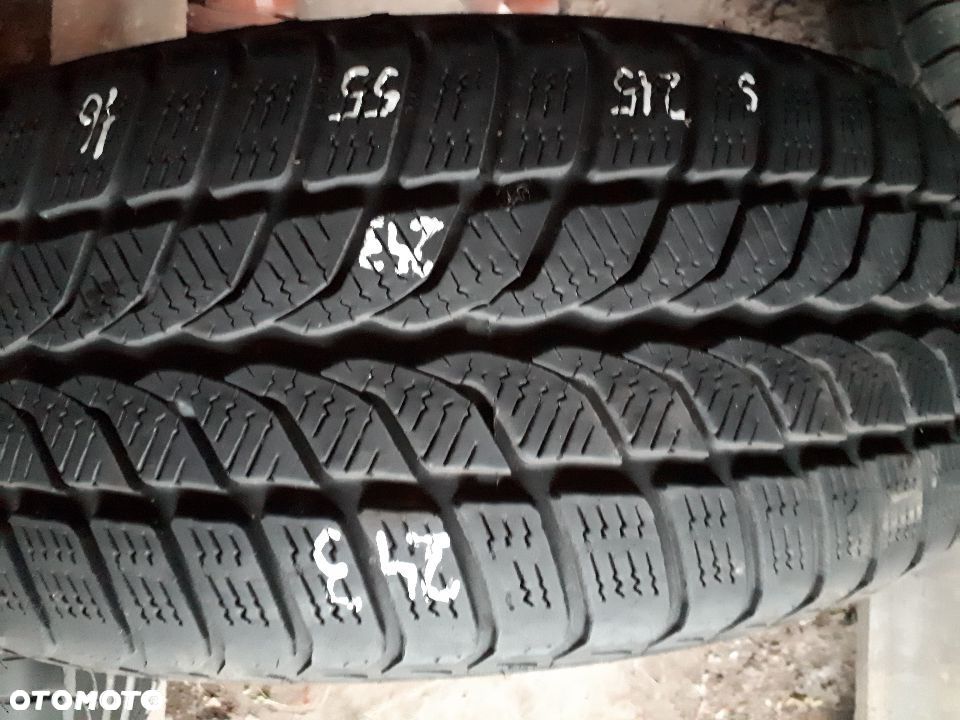 Uniroyal 215/55/16 nr 243