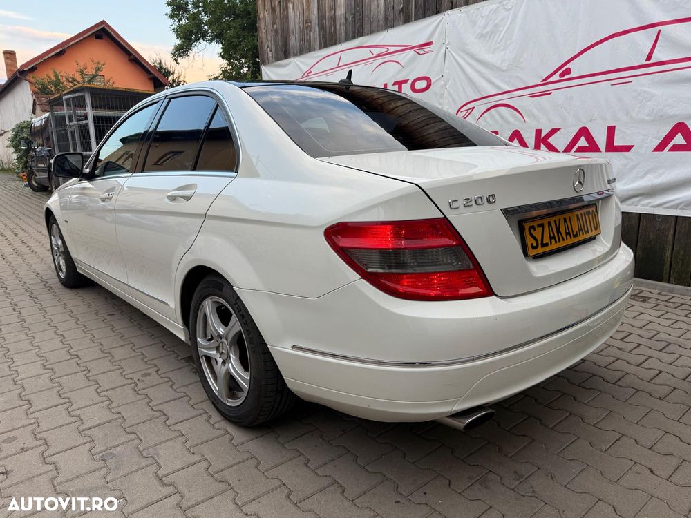 Mercedes-Benz C 200 Avantgarde Edition - 23