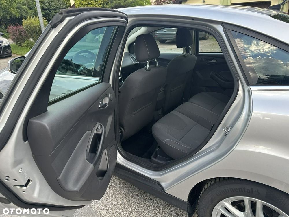 Ford Focus - 14