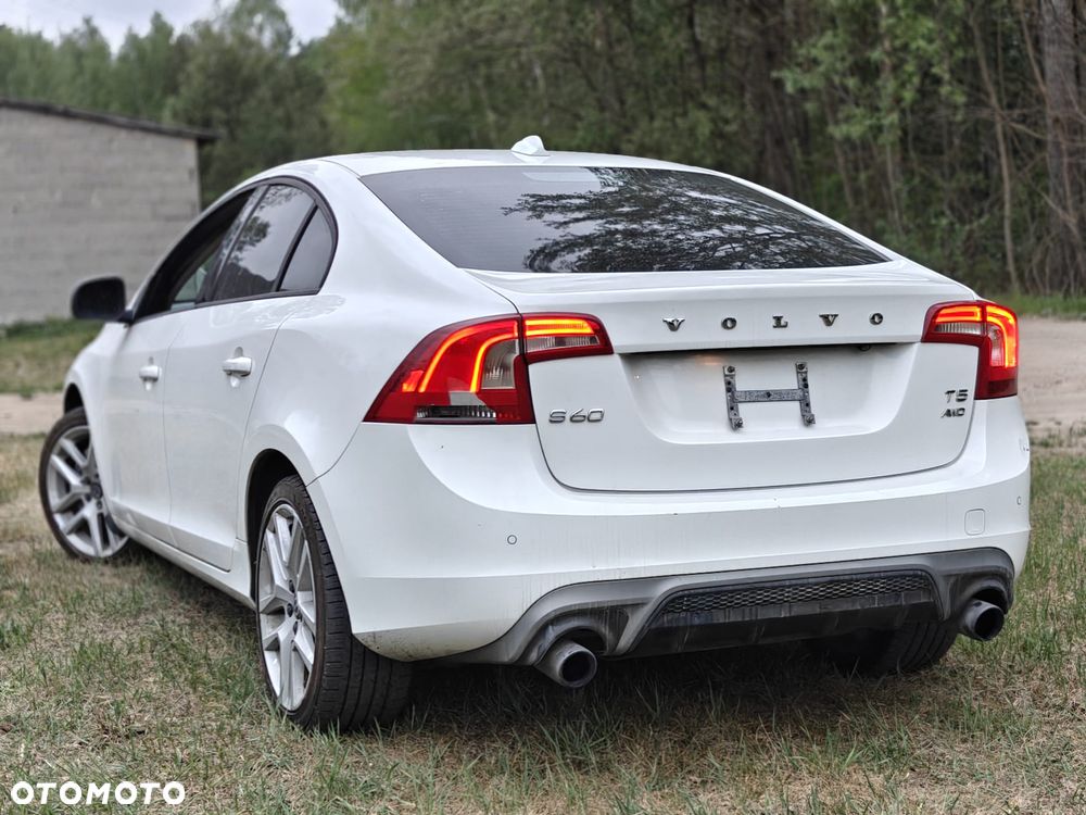 Volvo S60 T5 Geartronic RDesign - 4