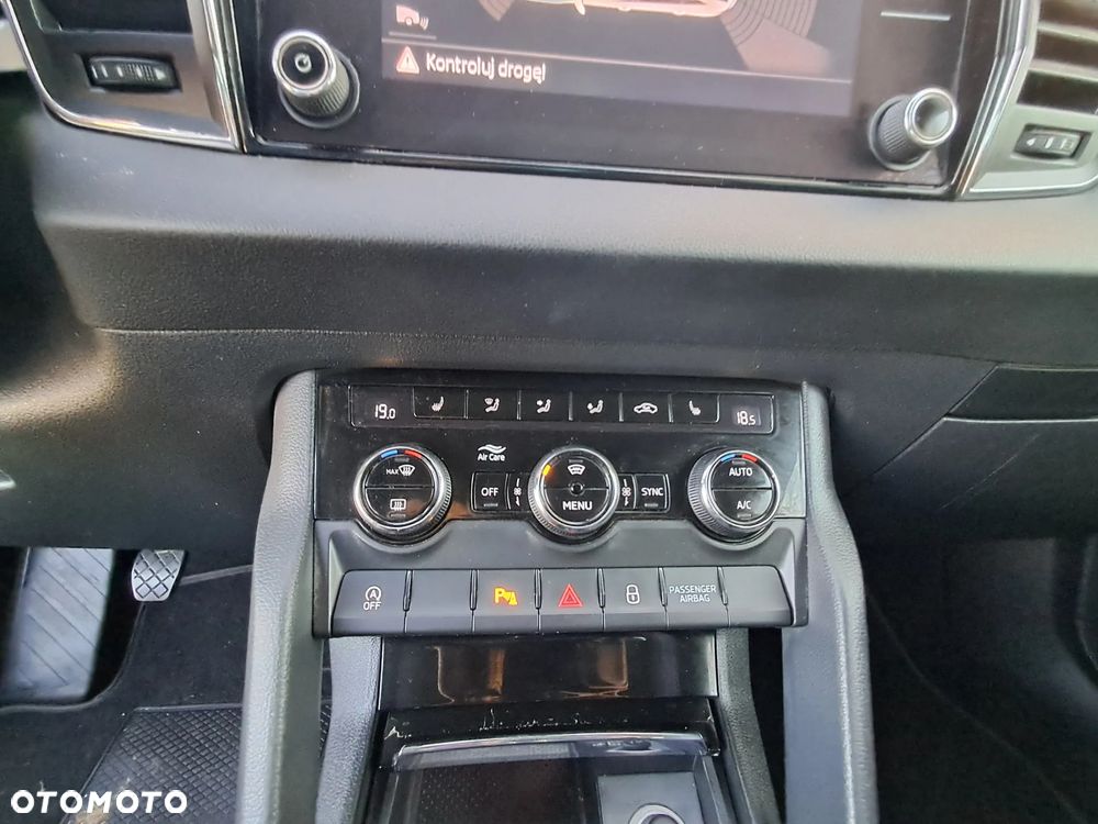 Skoda Karoq 1.5 TSI ACT 4x2 Ambition - 23