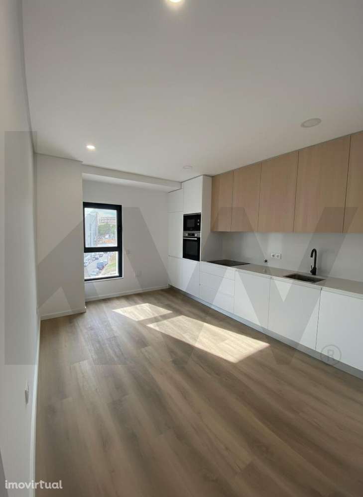 T2 com Excelente Localização no Centro de Faro - Grande imagem: 5/24