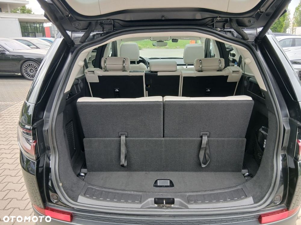 Land Rover Discovery Sport 2.0 P200 mHEV SE - 31