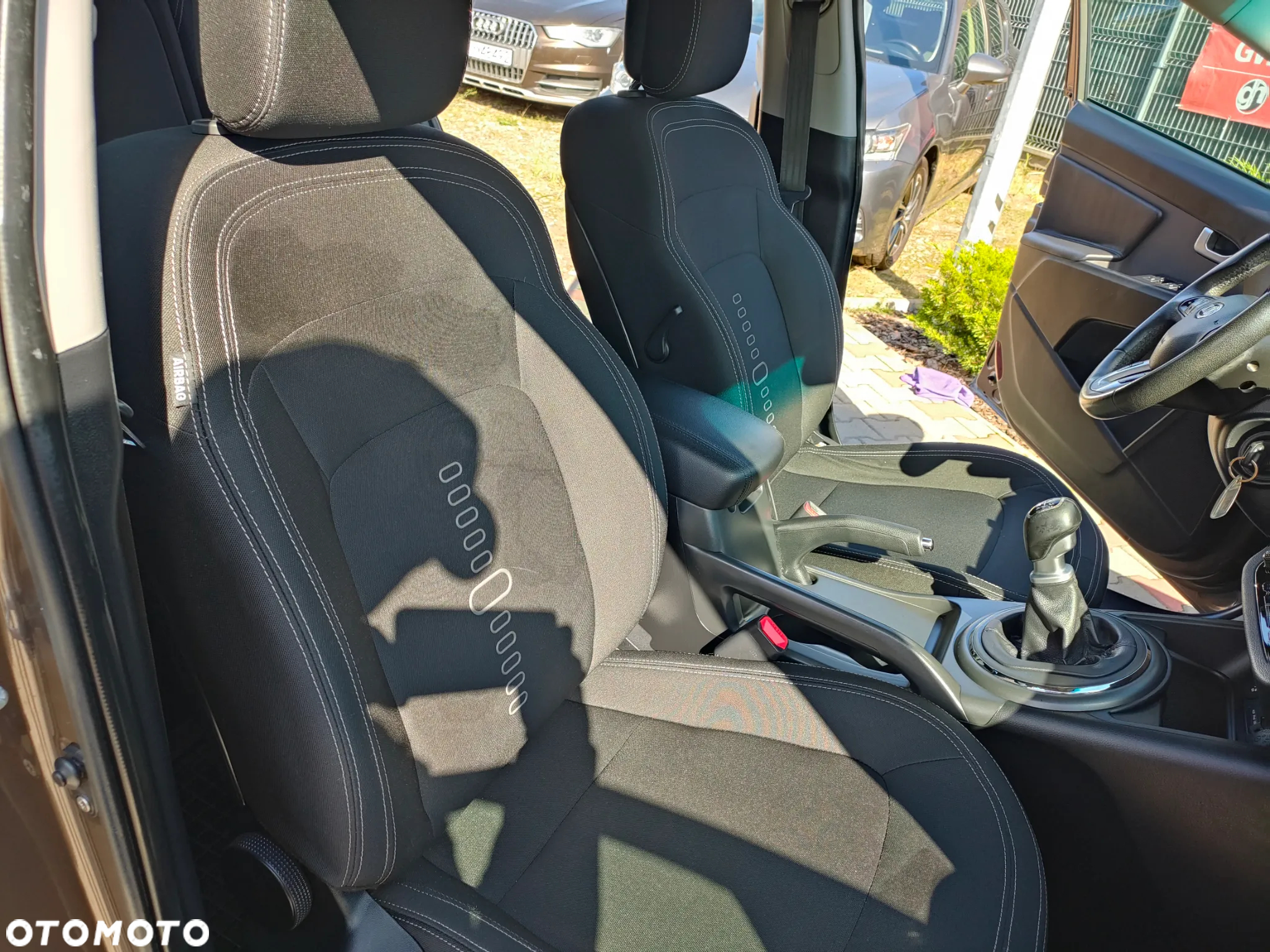 Kia Sportage 1.6 GDI L 2WD - 23